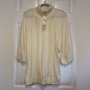 Max Studio Specialty Products Women’s Ivory Size Small Knit Top Turtleneck NWT